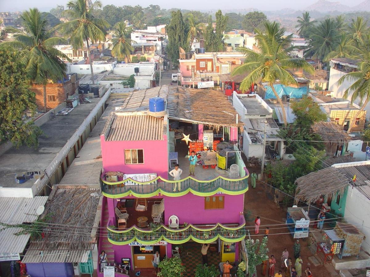 Vicky'S Home Stay Hampi Exterior foto