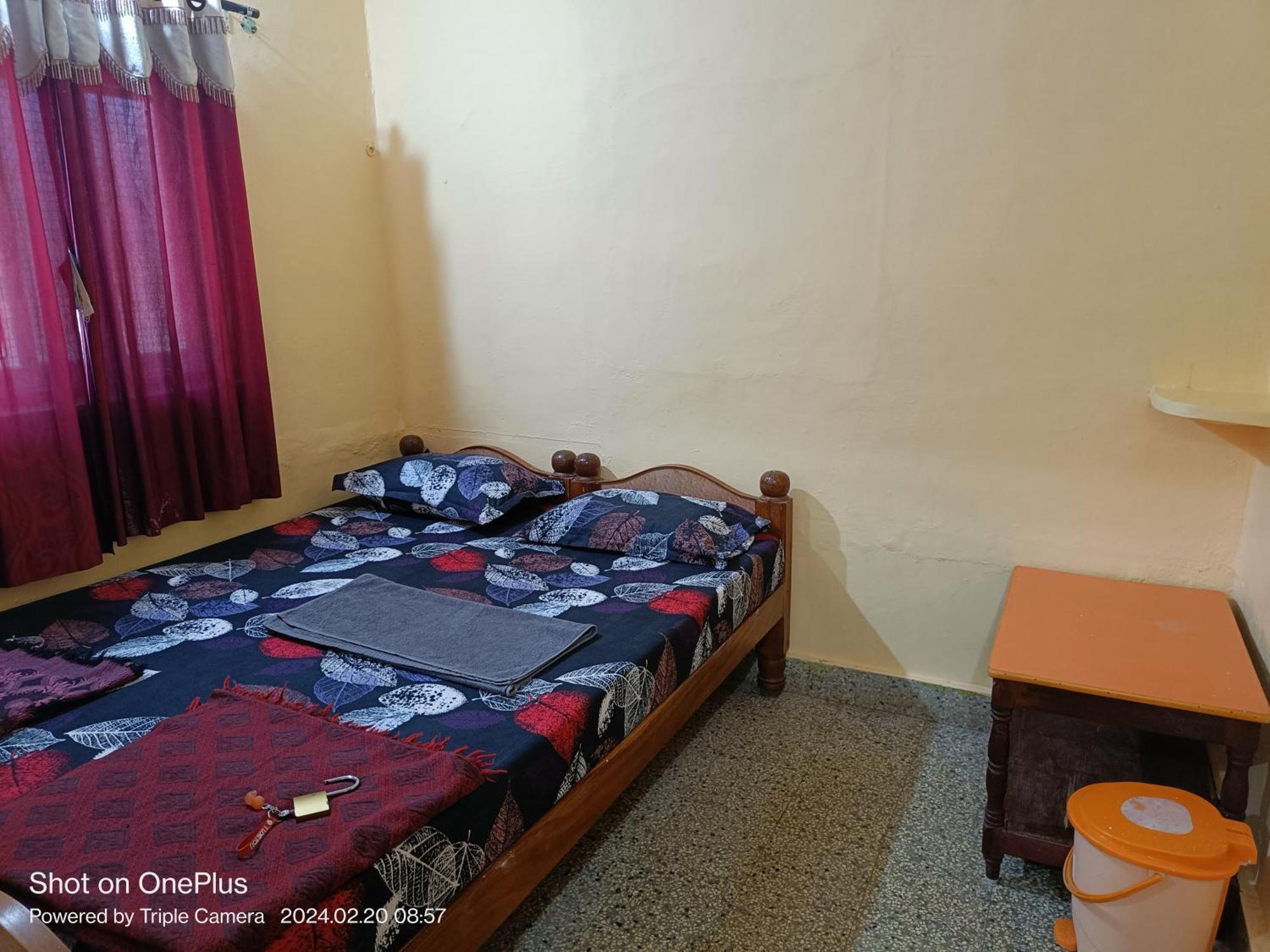 Vicky'S Home Stay Hampi Exterior foto